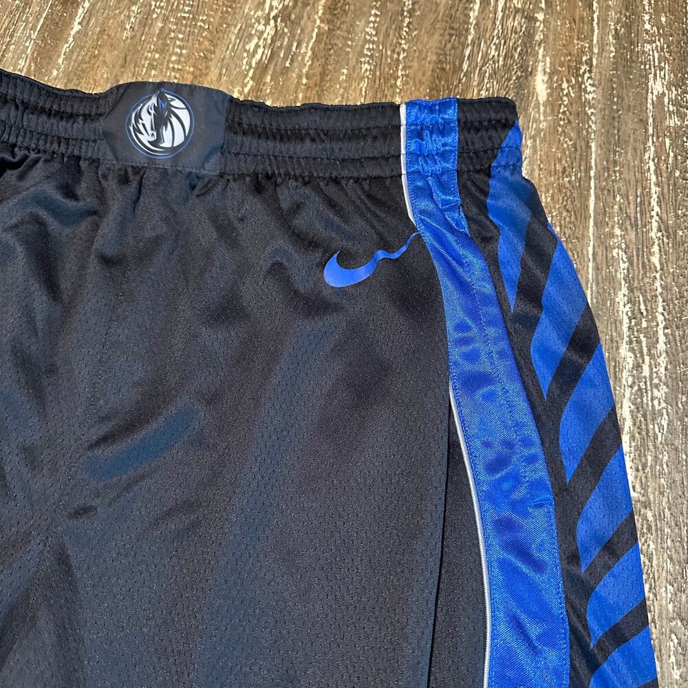 Nike Dallas Mavericks City Edition 25-26 Pegasus Basketball Shorts Men’s XL - Picture 3 of 10
